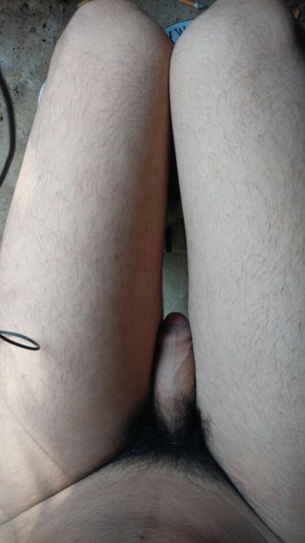 Naked-Chinese-boy-from-Weibo-13-440x782